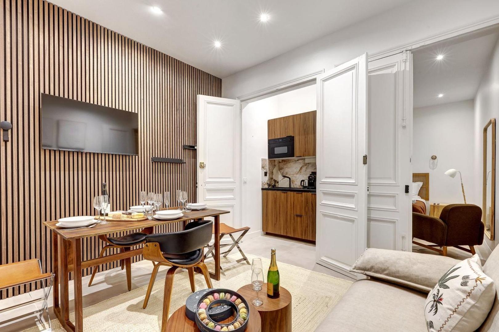 Thebluestay 99 - In The Heart Of Appartamento Parigi